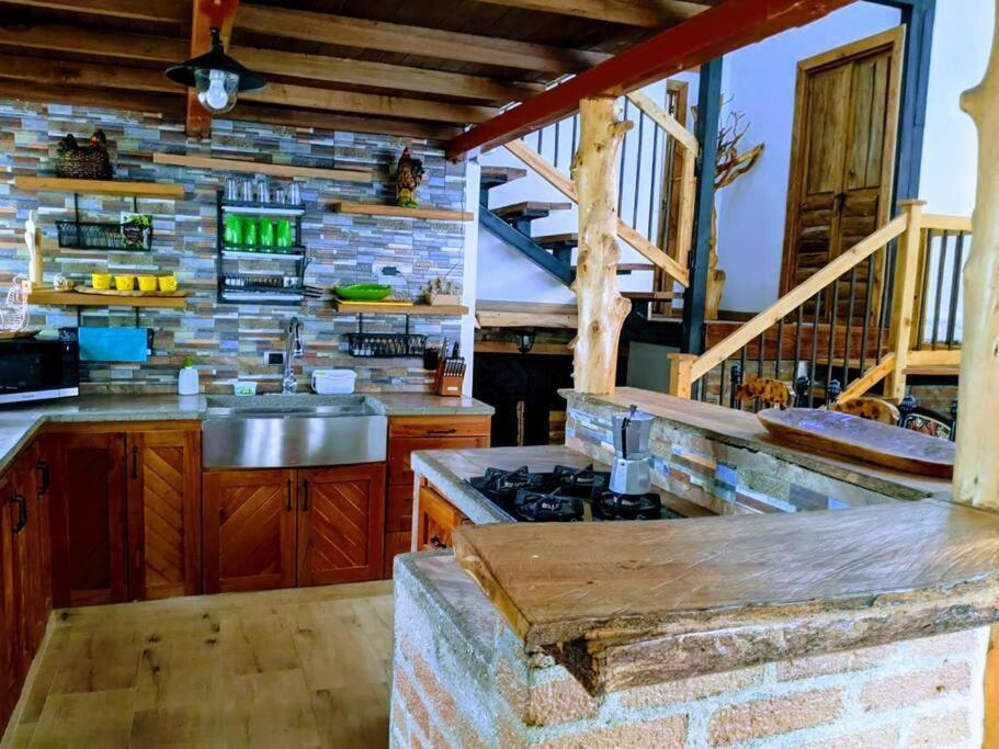 El Encanto Mountain Cabin سالنتو المظهر الخارجي الصورة