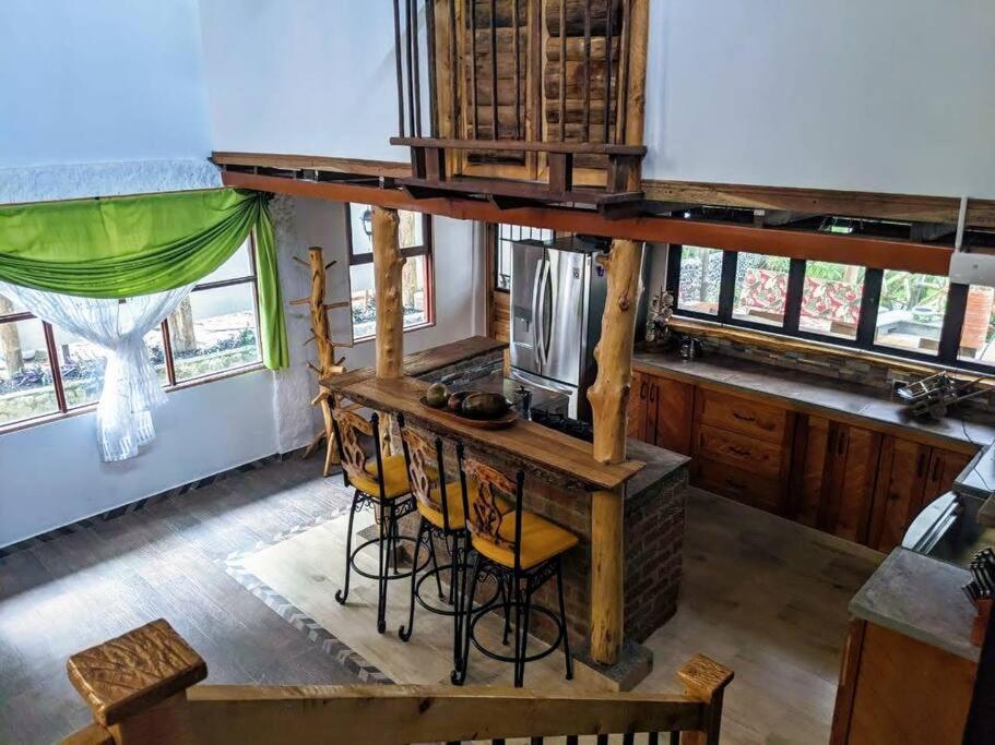 El Encanto Mountain Cabin سالنتو المظهر الخارجي الصورة